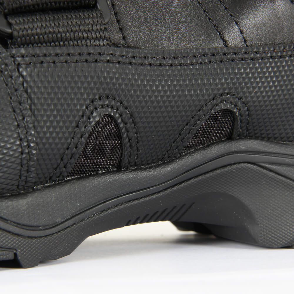 Rock Swim Safety Boots UK6 | Outlet 